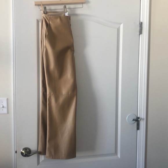 Nanushka Vegan Leather Sora Crop Flare Pant L - Picture 7 of 8